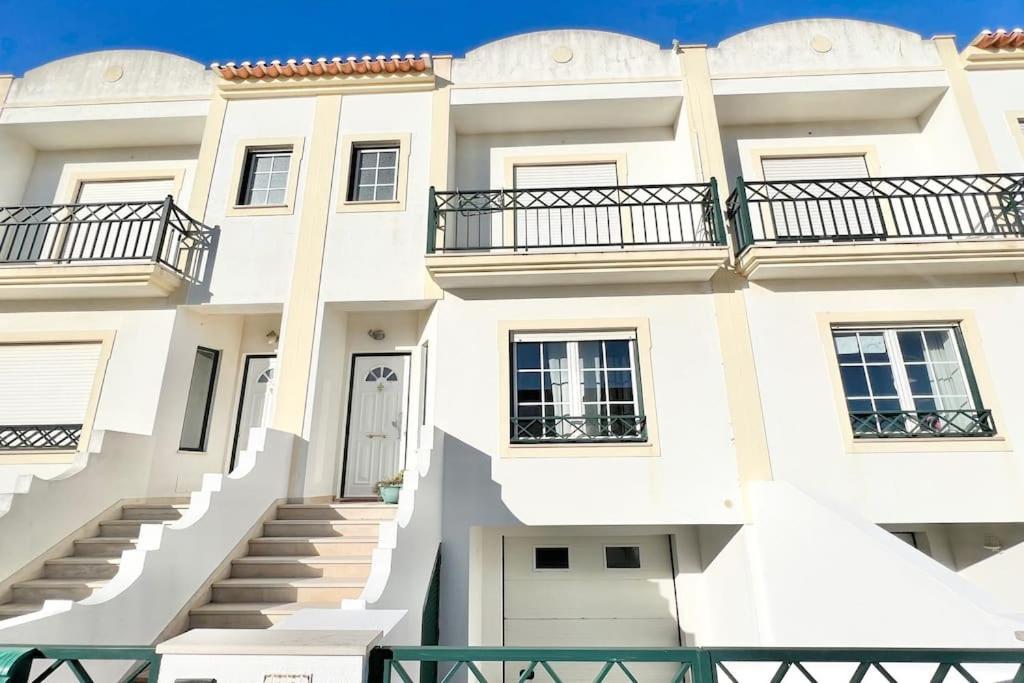 New! - The Surfer Pilot - Baleal 8Pax Villa Ferrel  Eksteriør bilde